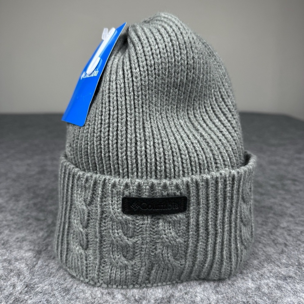 Columbia NWT Women's Fleece Lined Gray Cuffed Cable Knit Winter Beanie One Size